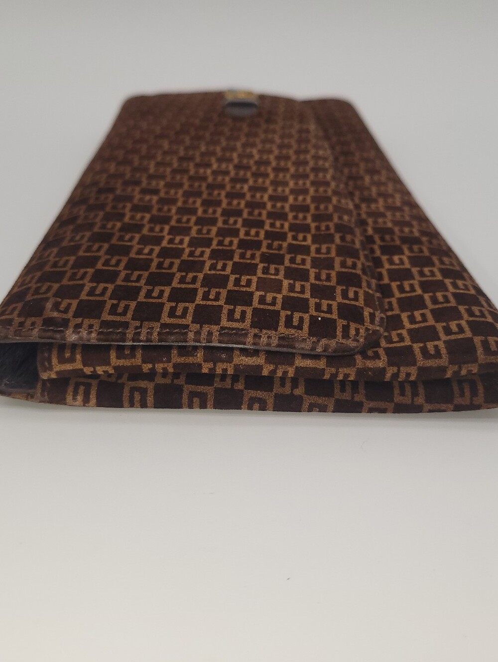 Vintage Gucci Monogram Suede Clutch - Picture 3 of 6